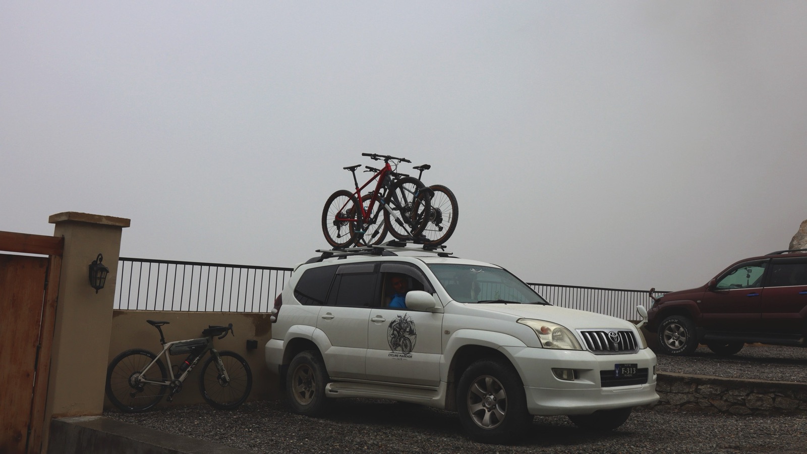 Bikes on the roof rack in the morning mist